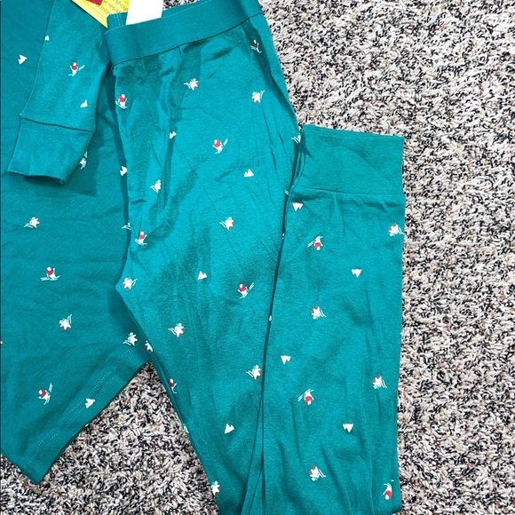 π Wondershop Green Holiday Festive Polar Bear Matching Pajama Set Unisex 14 NWT - Picture 3 of 5